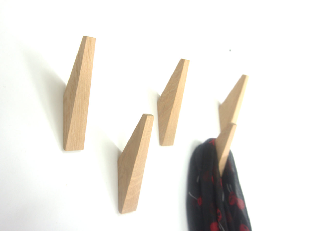 kapstok muurhaak Tusk van RHOOTZ.nl