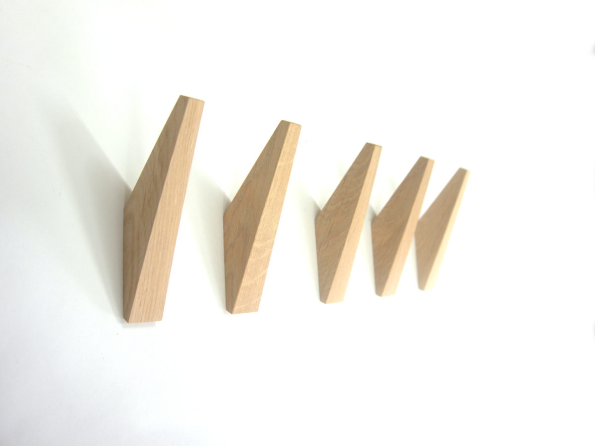 Kapstok muurhaak Tusk van RHOOTZ.nl