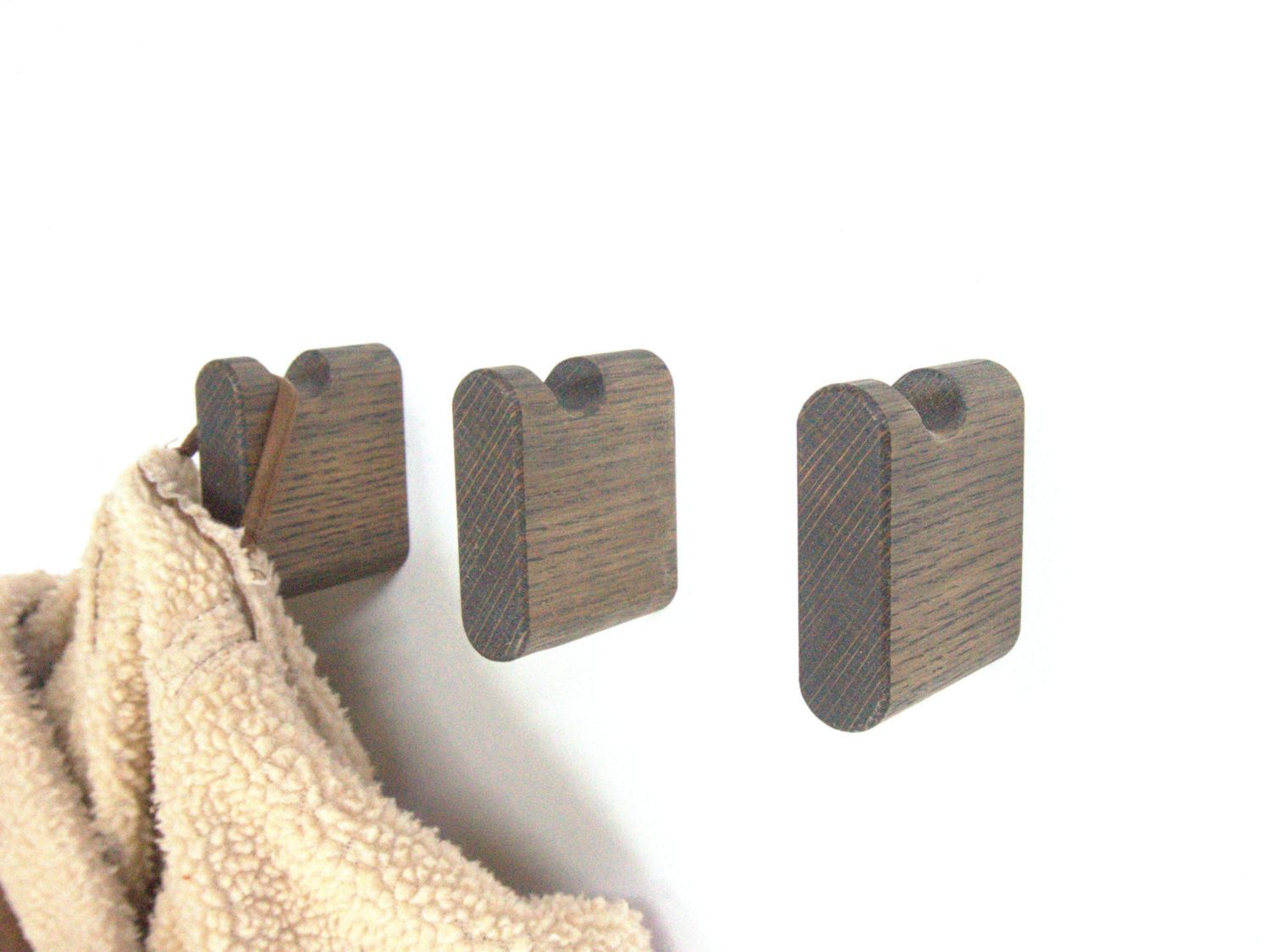 Kapstokhaak van eiken model STAY van RHOOTZ